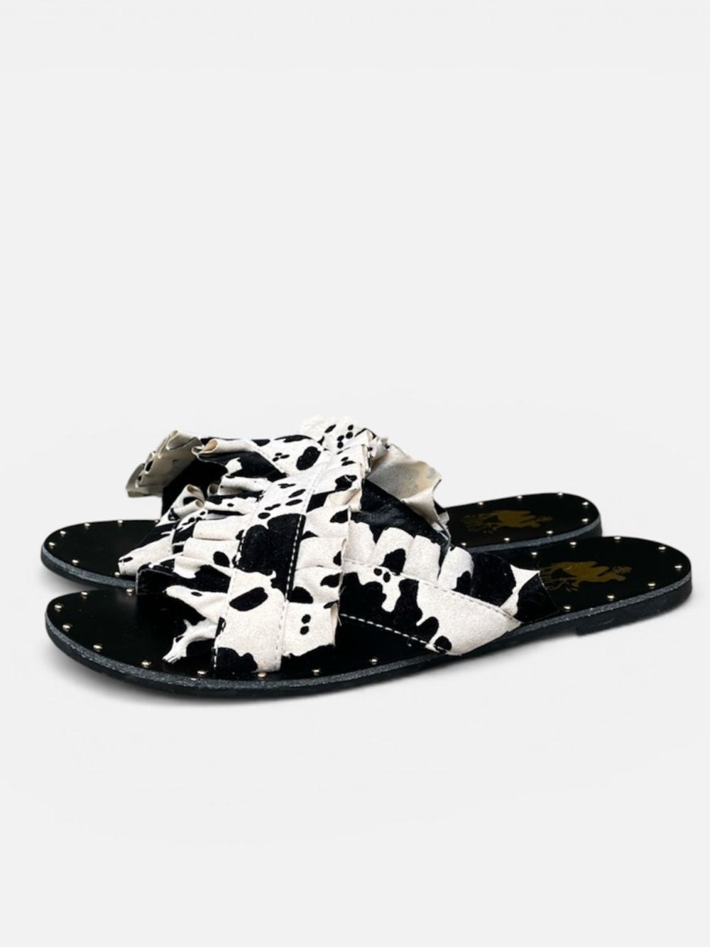 Camel Threads Ruffled Cow Print Slide Sandal Size 7 - Picture 2 of 8